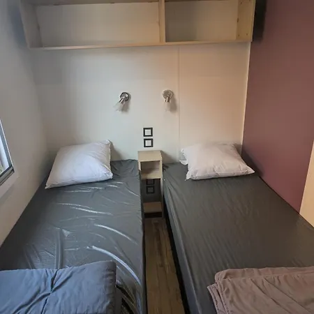 Mobil De Gamme 6 Personnes 4 Etoiles Marvilla Parks Barcares 캠프장 또헤이으
